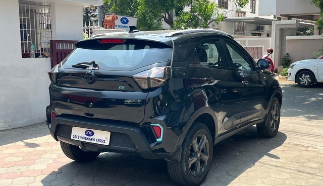 Second-hand 2021 Tata Nexon EV XZ Plus Dark Edition for sale in Coimbatore-13