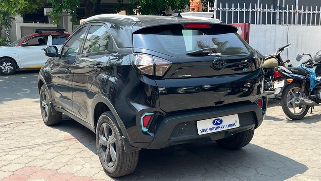 Second-hand 2021 Tata Nexon EV XZ Plus Dark Edition for sale in Coimbatore-9