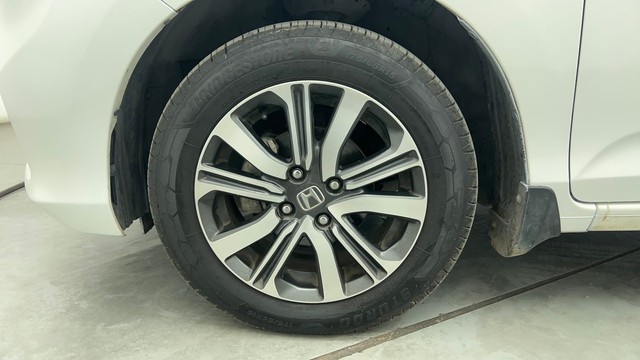 Second-hand 2021 Honda Amaze VX i DTEC for sale in Chennai-20