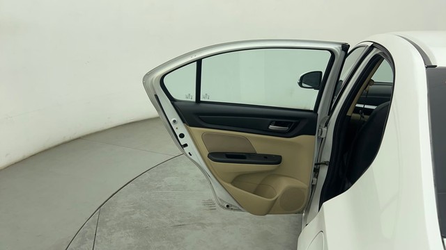 Second-hand 2021 Honda Amaze VX i DTEC for sale in Chennai-38