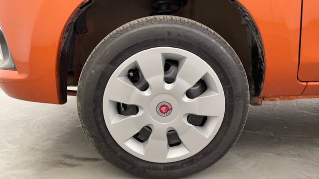 Second-hand 2015 Maruti Suzuki Alto K10 VXI AMT for sale in Chennai-20