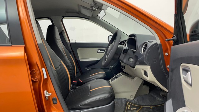 Second-hand 2015 Maruti Suzuki Alto K10 VXI AMT for sale in Chennai-15