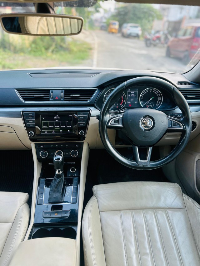 Second-hand 2016 Skoda Superb LK 1.8 TSI AT for sale in Chennai-3