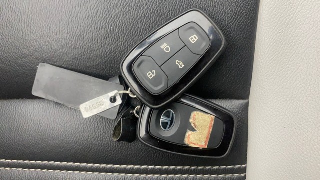 Tata Altroz XT BSVI Second-hand 2020 Tata Altroz XT BSVI for sale in Hyderabad-4