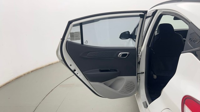 Second-hand 2022 Hyundai Grand i10 1.2 Kappa Sportz BSIV for sale in Kolkata-27