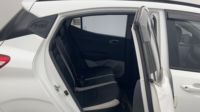 Second-hand 2022 Hyundai Grand i10 1.2 Kappa Sportz BSIV for sale in Kolkata-32