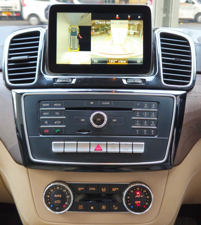 Mercedes-Benz GLS 350d 4MATIC Second-hand 2016 Mercedes-Benz GLS 350d 4MATIC for sale in Mumbai-8