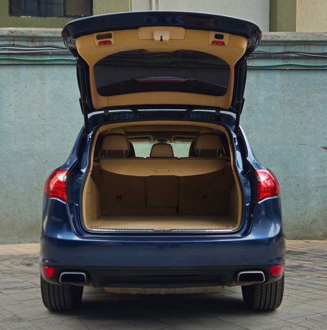 Second-hand 2013 Porsche Cayenne Diesel for sale in Mumbai-8