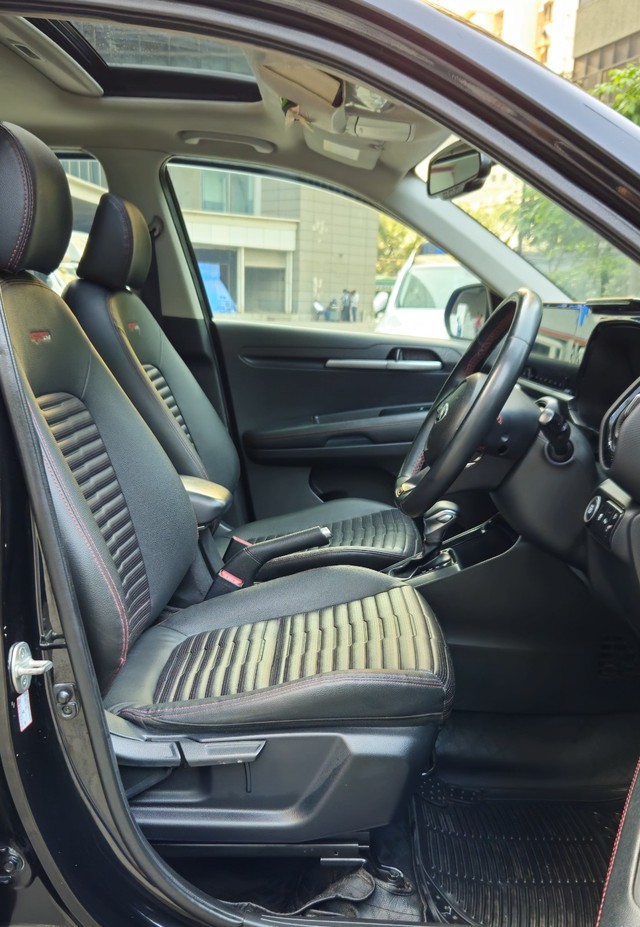 Second-hand 2020 Kia Sonet GTX Plus Diesel AT BSVI for sale in Mumbai-16