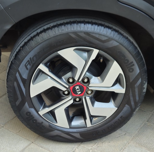 Second-hand 2020 Kia Sonet GTX Plus Diesel AT BSVI for sale in Mumbai-8