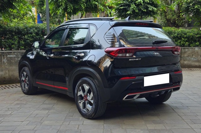Second-hand 2020 Kia Sonet GTX Plus Diesel AT BSVI for sale in Mumbai-3
