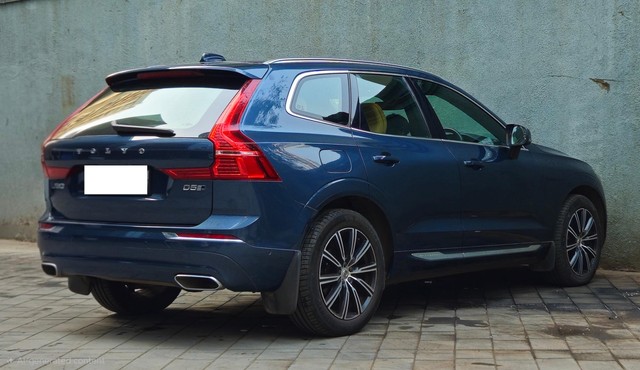 Second-hand 2020 Volvo XC60 Inscription D5 BSIV for sale in Mumbai-16