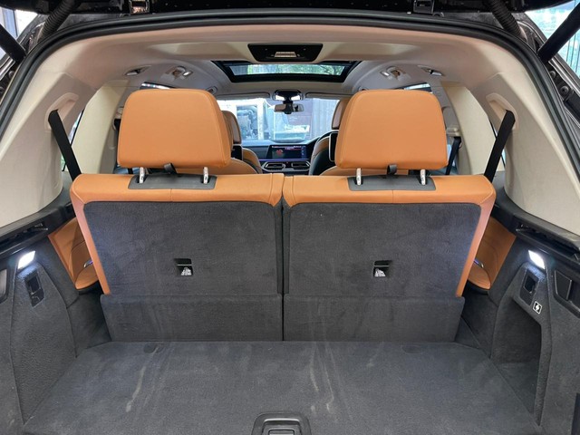 Second-hand 2021 BMW X7 xDrive30d DPE Signature for sale in Mumbai-26