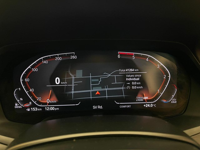 Second-hand 2021 BMW X7 xDrive30d DPE Signature for sale in Mumbai-10