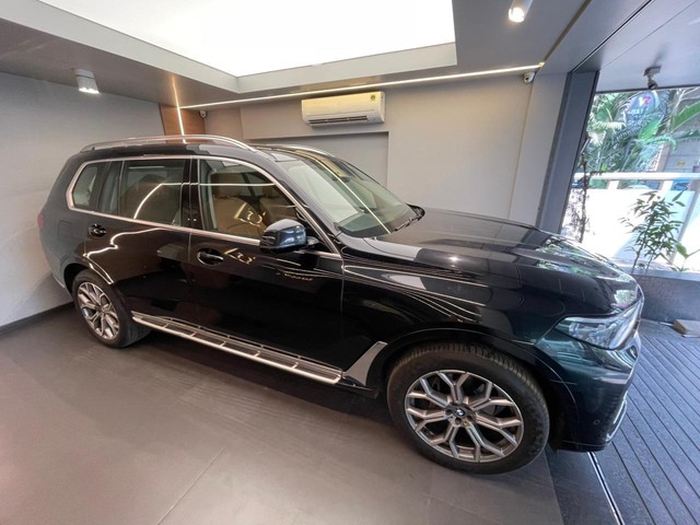 Second-hand 2021 BMW X7 xDrive30d DPE Signature for sale in Mumbai-9