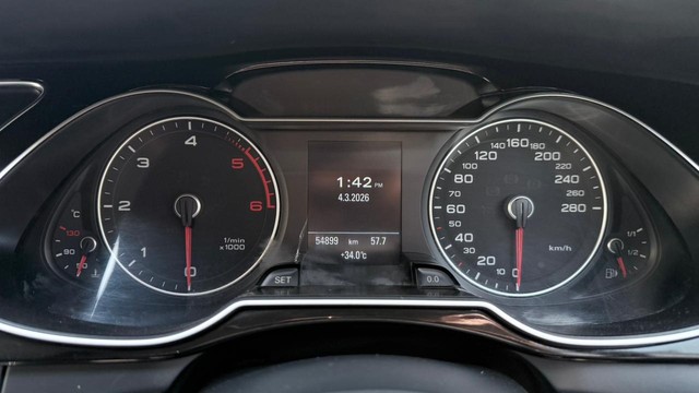 Second-hand 2015 Audi A4 35 TDI Premium for sale in Coimbatore-3