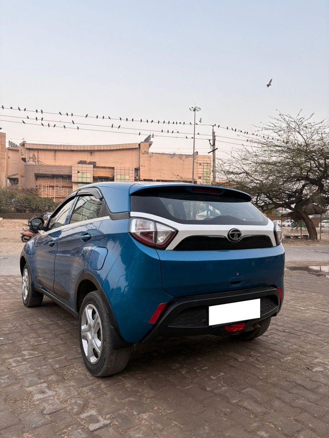 Tata Nexon 1.2 Revotron XE Second-hand 2018 Tata Nexon 1.2 Revotron XE for sale in New Delhi-2