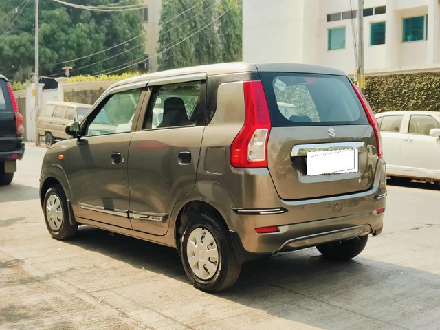 Second-hand 2021 Maruti Suzuki Wagon R CNG LXI Opt for sale in Mumbai-6