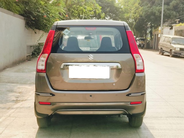 Second-hand 2021 Maruti Suzuki Wagon R CNG LXI Opt for sale in Mumbai-2