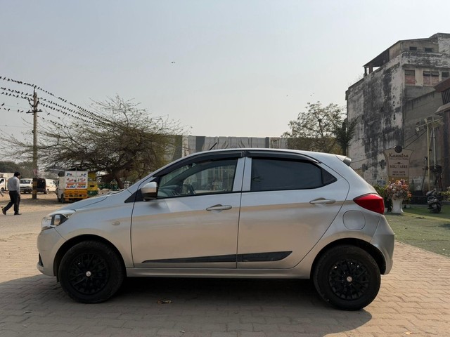 Tata Tiago 1.2 Revotron XTA Second-hand 2018 Tata Tiago 1.2 Revotron XTA for sale in New Delhi-3