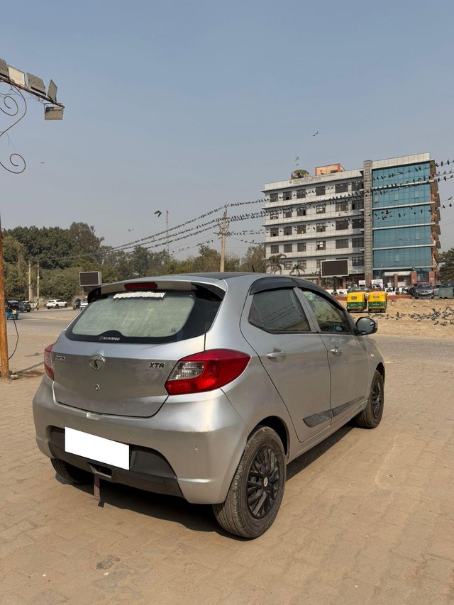 Tata Tiago 1.2 Revotron XTA Second-hand 2018 Tata Tiago 1.2 Revotron XTA for sale in New Delhi-4