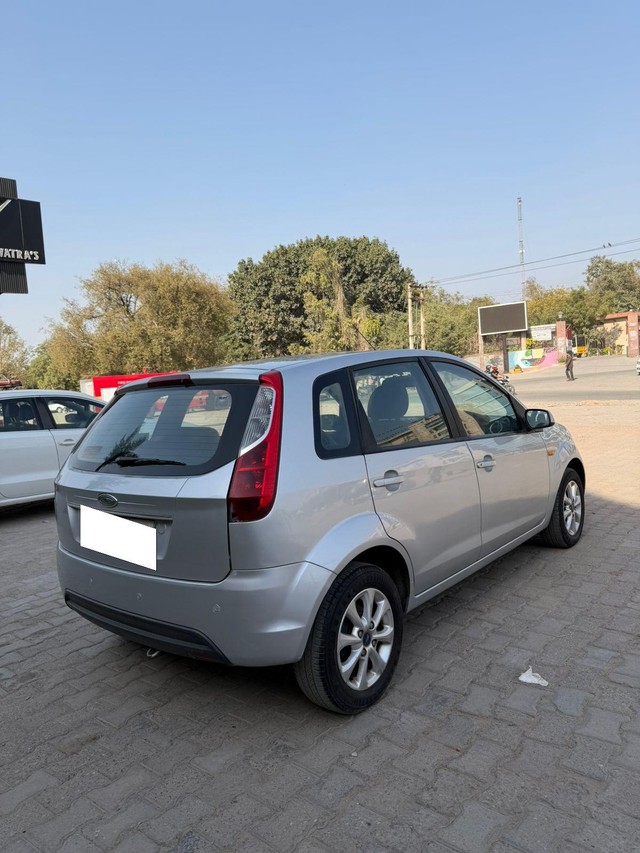 Second-hand 2012 Ford Figo Petrol EXI for sale in New Delhi-6