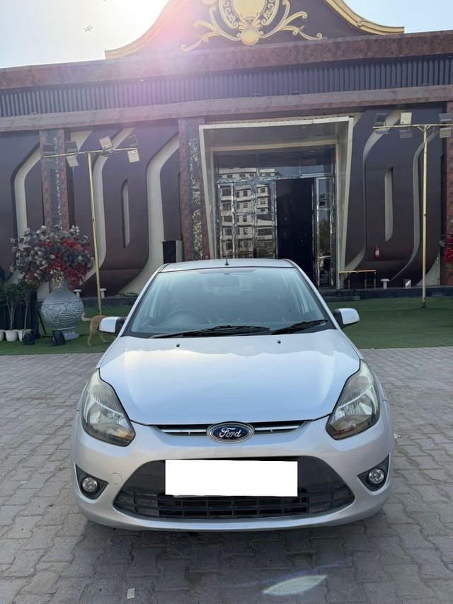 Second-hand 2012 Ford Figo Petrol EXI for sale in New Delhi-3