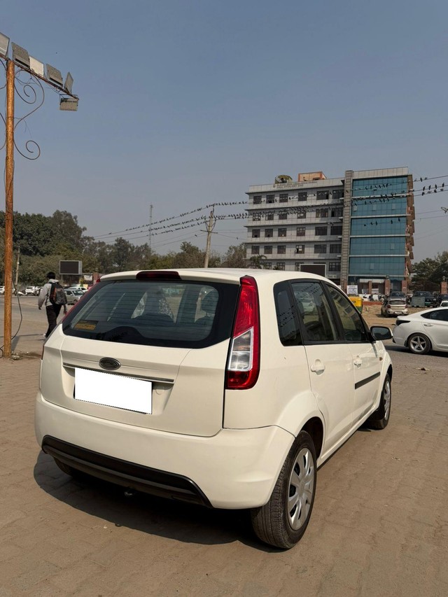 Second-hand 2012 Ford Figo Petrol EXI for sale in New Delhi-7