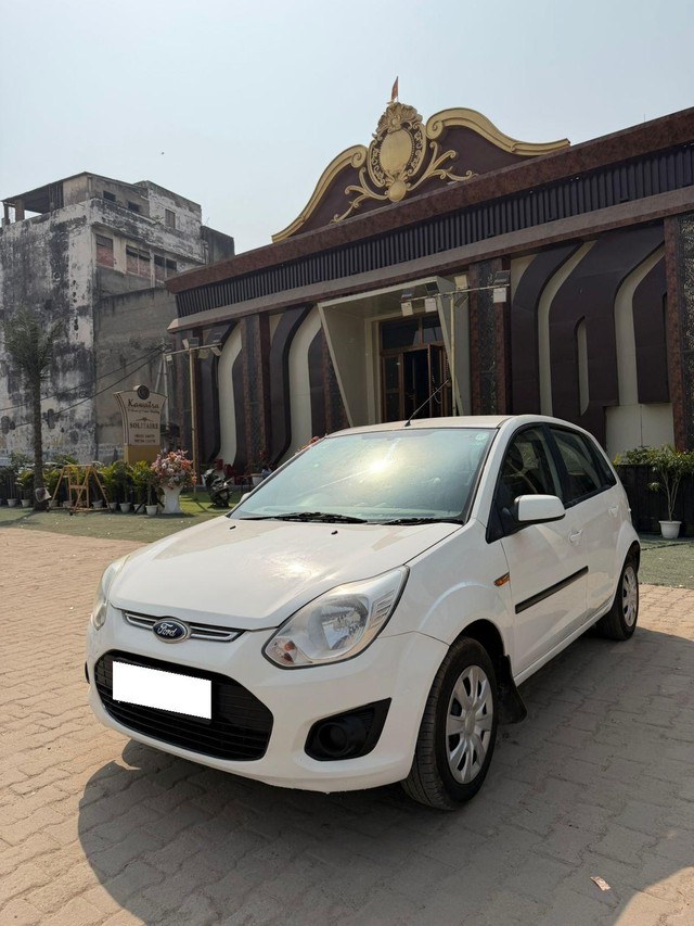 Second-hand 2012 Ford Figo Petrol EXI for sale in New Delhi-2
