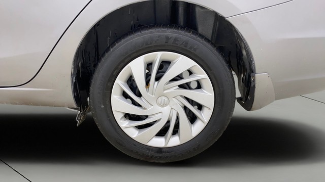 Second-hand 2018 Maruti Suzuki Ciaz Delta BSIV for sale in Ahmedabad-28