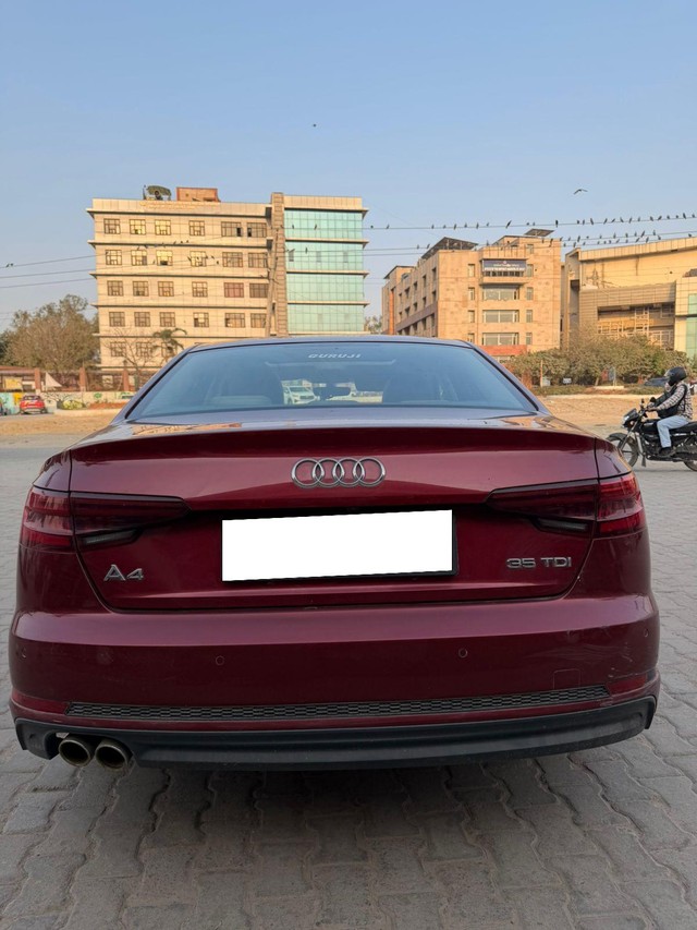 Second-hand 2018 Audi A4 35 TDI Technology for sale in New Delhi-2