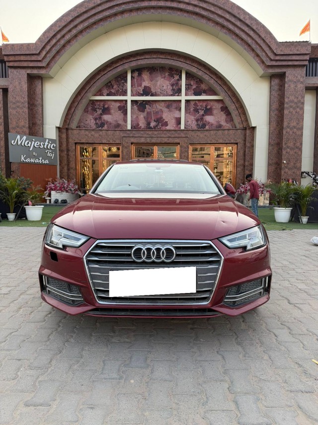 Second-hand 2018 Audi A4 35 TDI Technology for sale in New Delhi-11