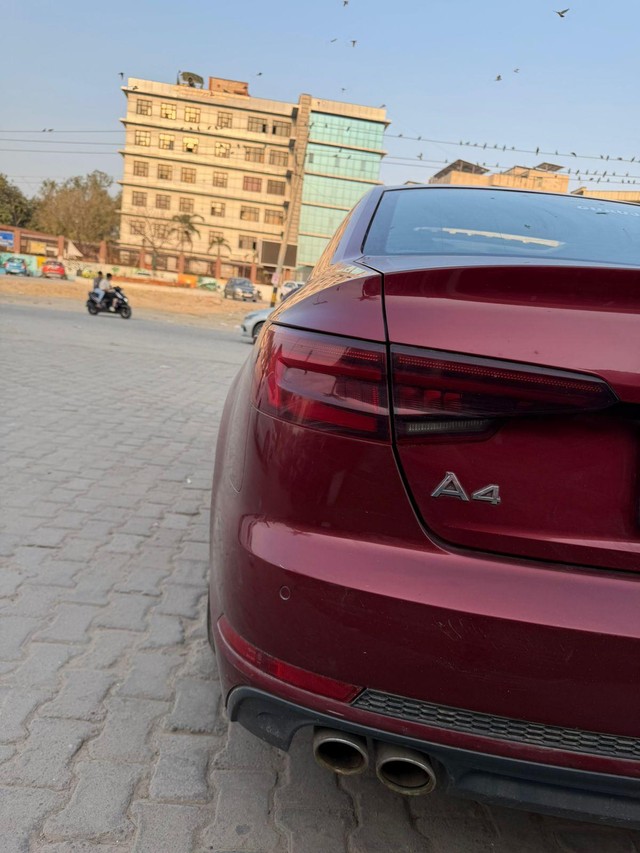 Second-hand 2018 Audi A4 35 TDI Technology for sale in New Delhi-6