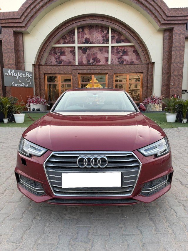 Second-hand 2018 Audi A4 35 TDI Technology for sale in New Delhi-5