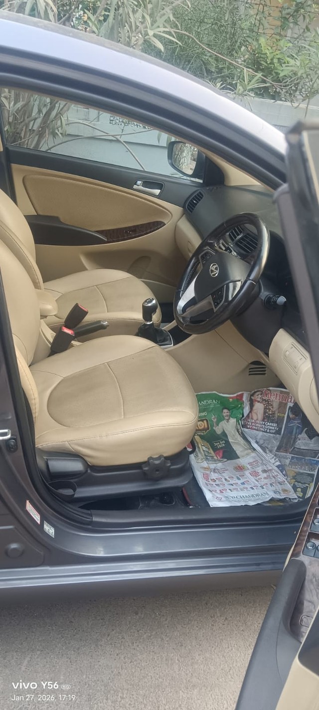 Second-hand 2015 Hyundai Verna 1.6 SX for sale in Chennai-13