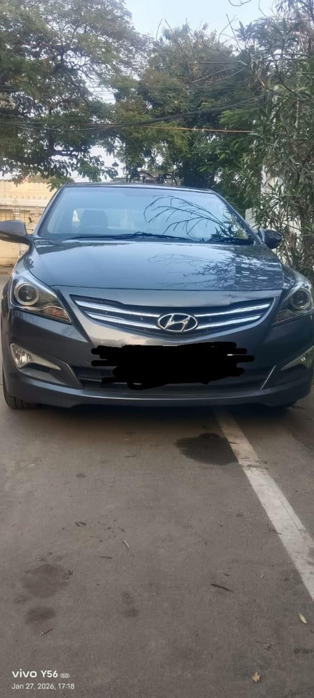 Second-hand 2015 Hyundai Verna 1.6 SX for sale in Chennai-12