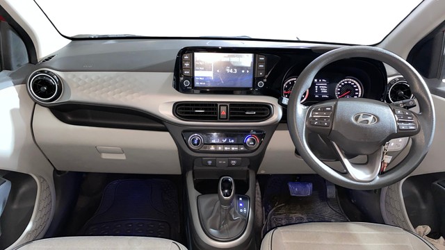 Second-hand 2023 Hyundai Grand i10 Nios Sportz AMT for sale in Kolkata-21