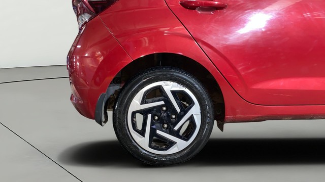 Second-hand 2023 Hyundai Grand i10 Nios Sportz AMT for sale in Kolkata-27