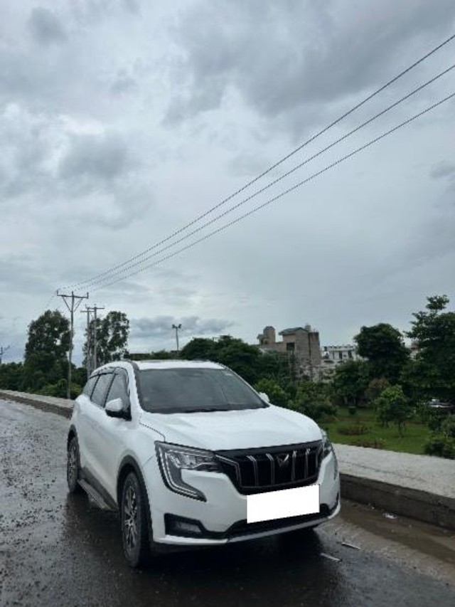 Second-hand 2022 Mahindra XUV700 AX5 7 Str Diesel AT BSVI for sale in Jammu-0