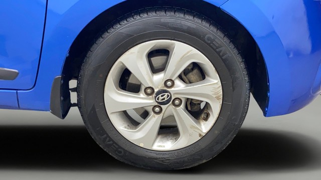 Second-hand 2017 Hyundai Xcent 1.2 VTVT SX for sale in Chennai-26