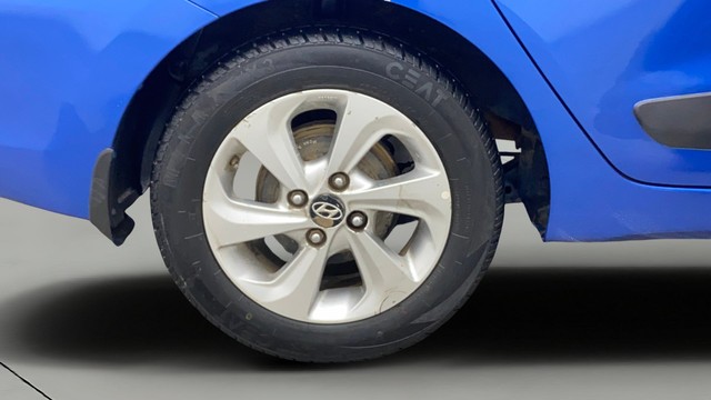 Second-hand 2017 Hyundai Xcent 1.2 VTVT SX for sale in Chennai-27