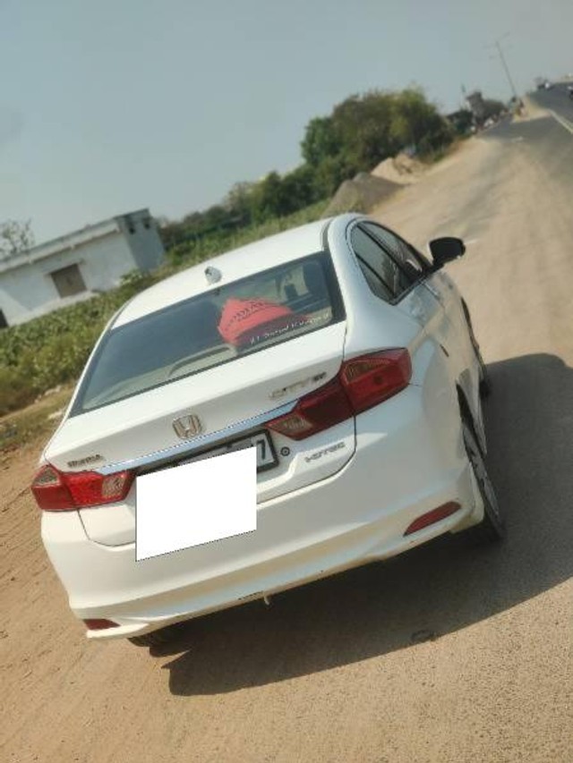 Second-hand 2014 Honda City i DTEC SV for sale in Botad-5