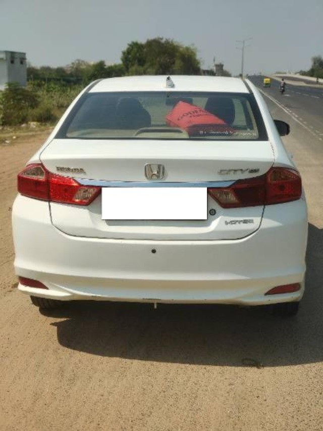 Second-hand 2014 Honda City i DTEC SV for sale in Botad-1