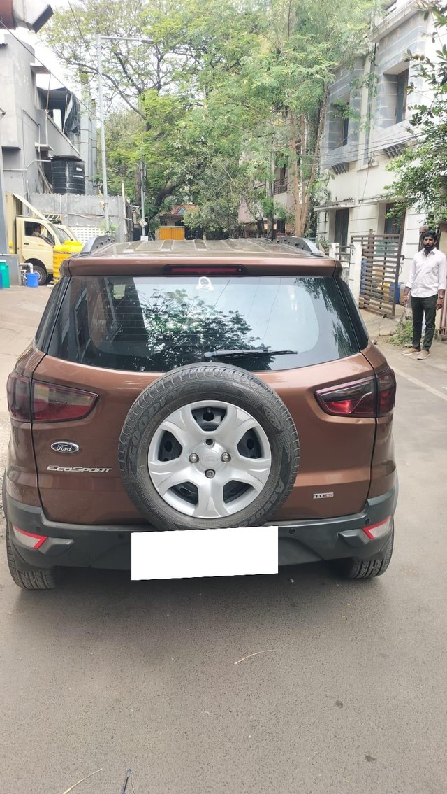 Second-hand 2017 Ford Ecosport 1.5 Diesel Trend BSIV for sale in Chennai-2