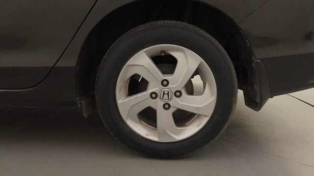 Second-hand 2016 Honda City VX MT for sale in Bangalore-19