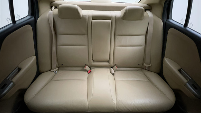 Second-hand 2016 Honda City VX MT for sale in Bangalore-24