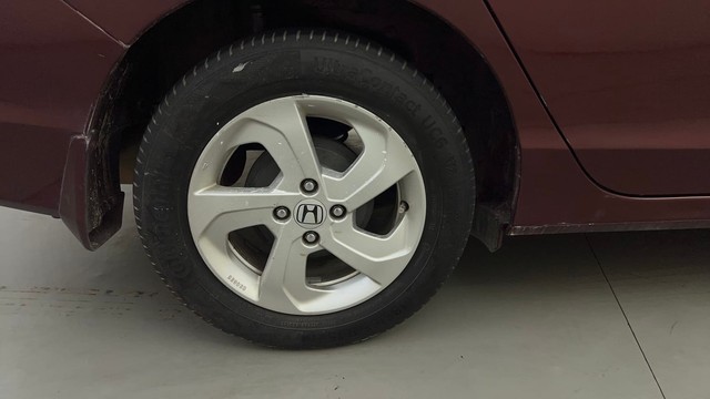 Second-hand 2015 Honda City VX MT for sale in Bangalore-18