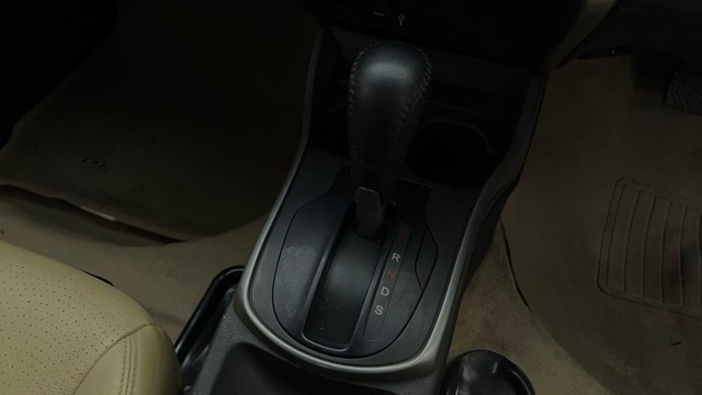 Second-hand 2015 Honda City VX MT for sale in Bangalore-12