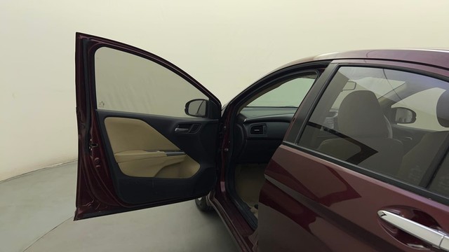 Second-hand 2015 Honda City VX MT for sale in Bangalore-25