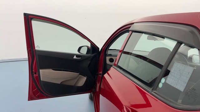 Second-hand 2017 Hyundai Grand i10 1.2 Kappa Sportz BSIV for sale in Kanpur-36